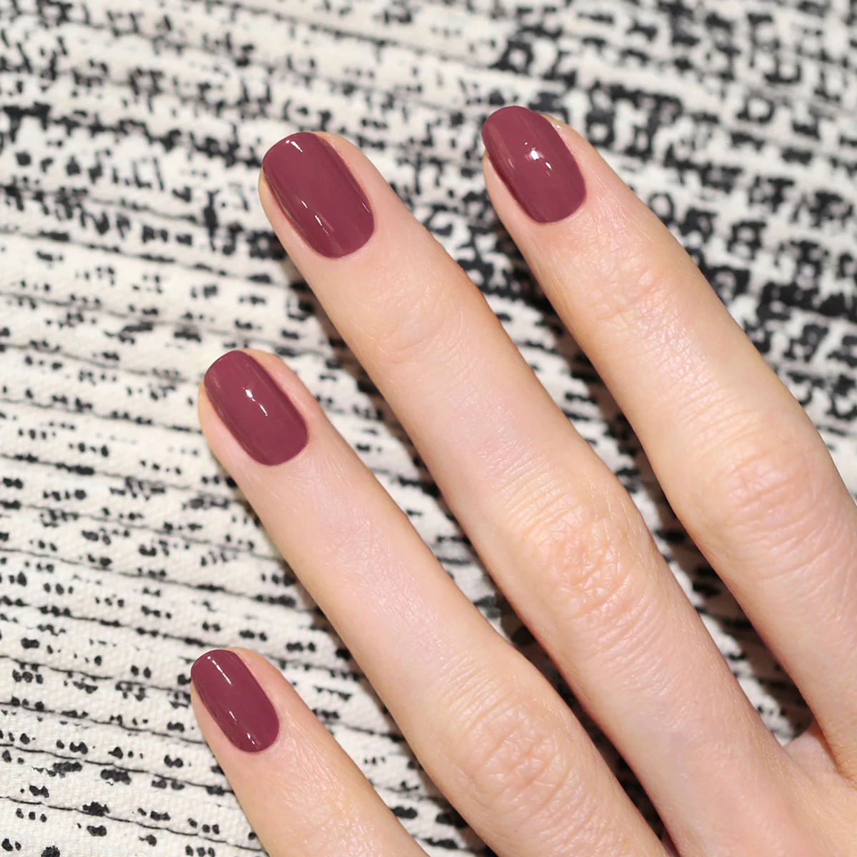 730-victoria-plum-11.webp Victoria Plum